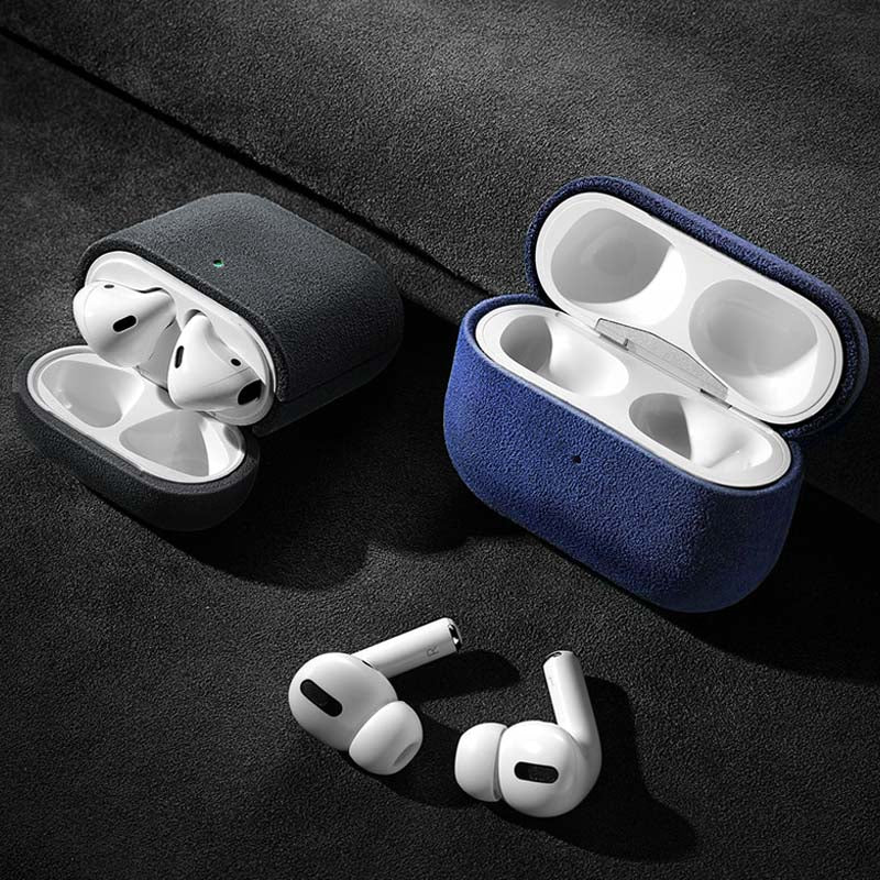 Alcantara Airpods Case